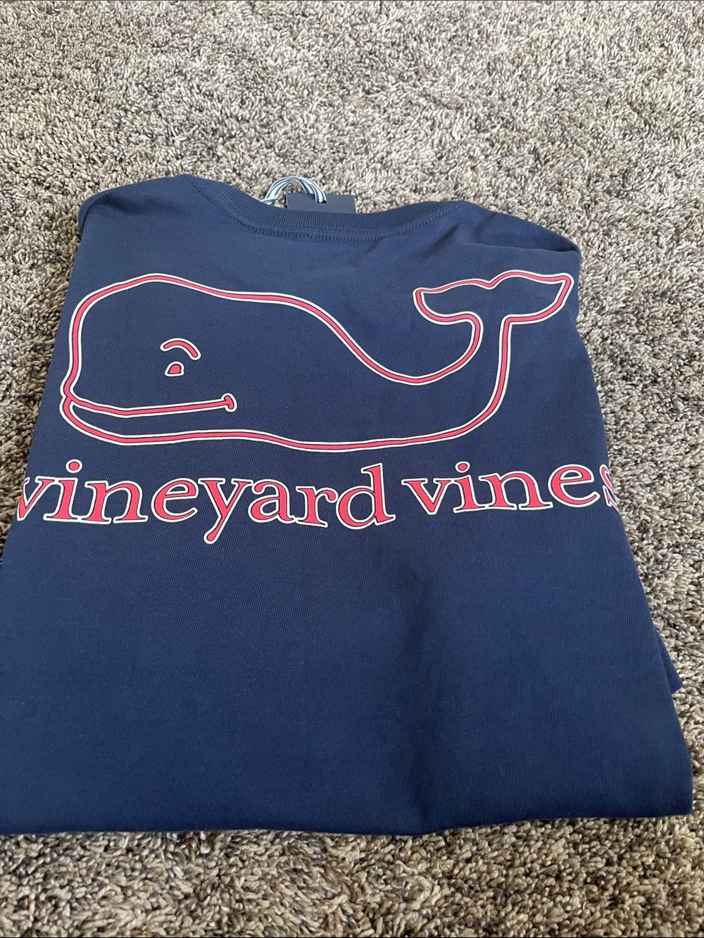 Vineyard Vines Navy Tee with Pink-Outlined Whale. Boys XL. New!